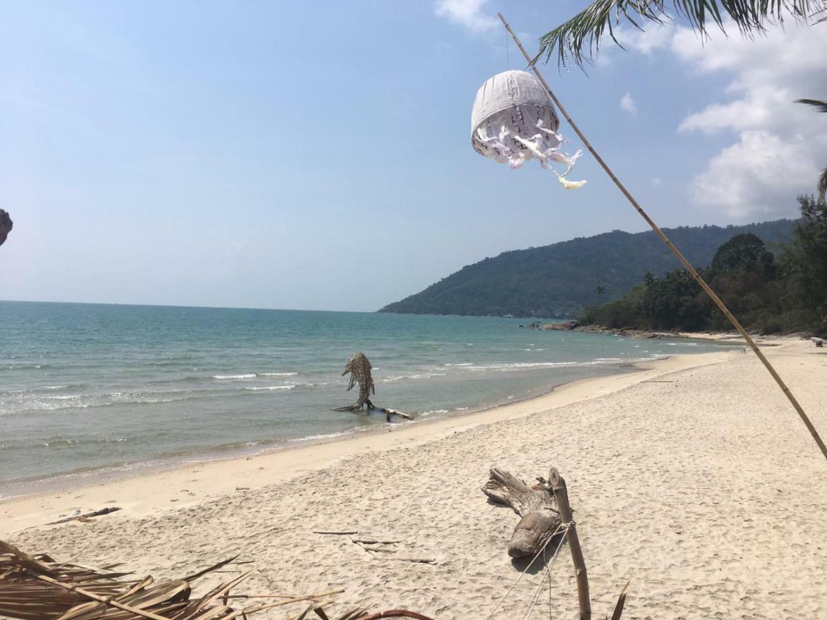 Khanom Sea Breeze apartment Extérieur photo