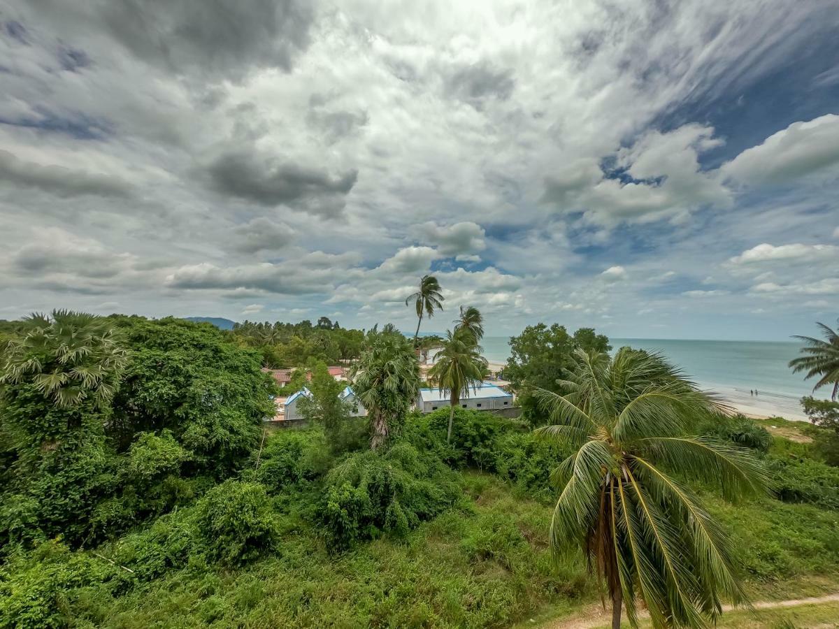 Khanom Sea Breeze apartment Extérieur photo