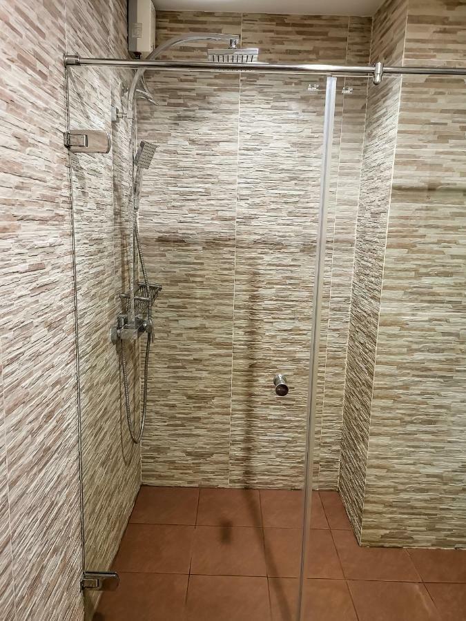 Khanom Sea Breeze apartment Extérieur photo
