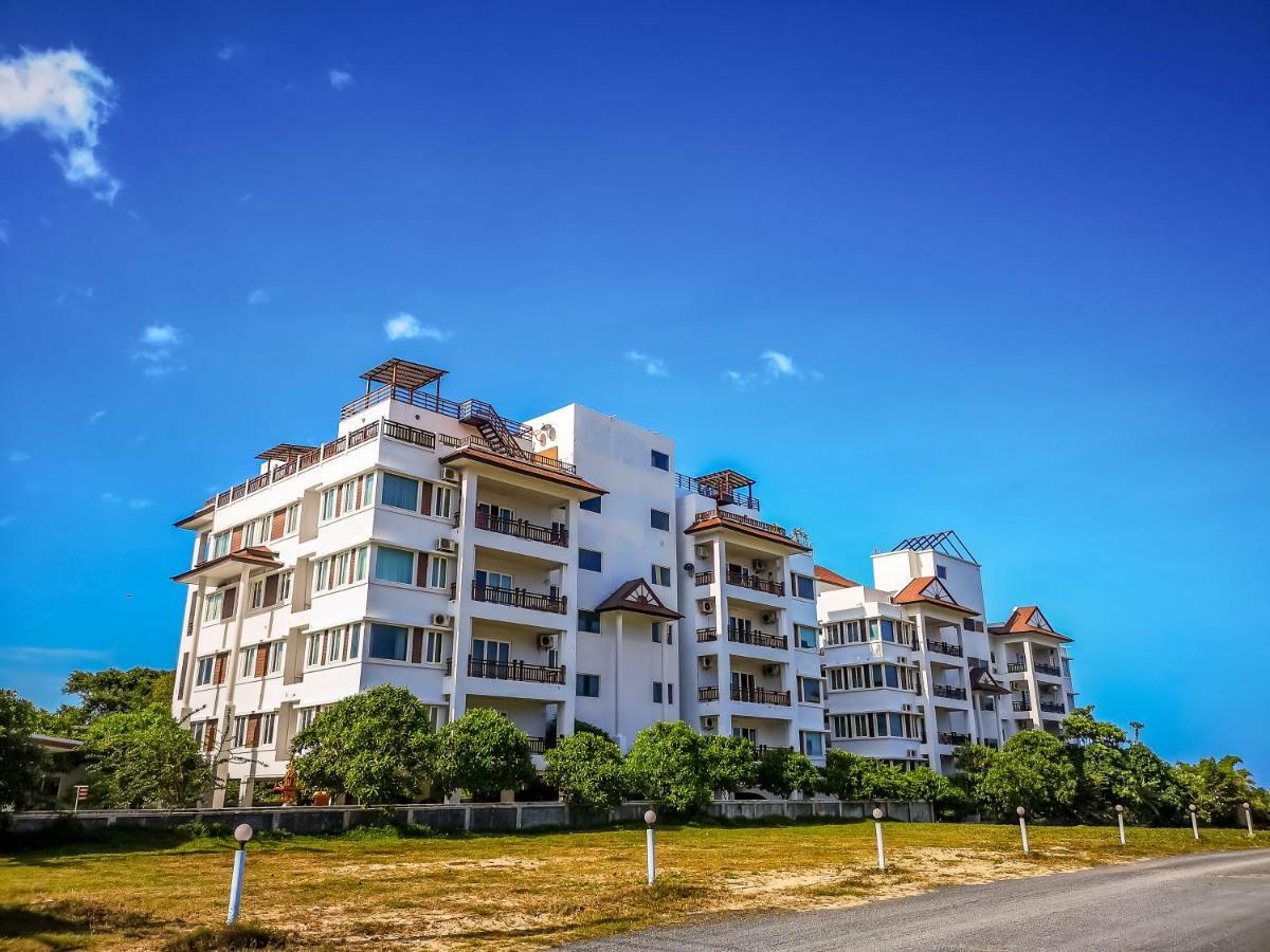 Khanom Sea Breeze apartment Extérieur photo
